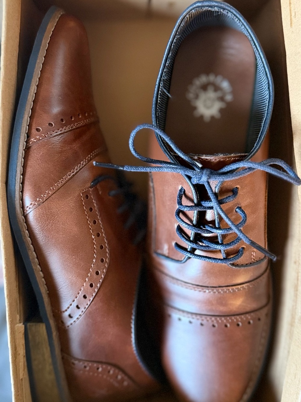 Global Win Men's Brown Leather Lace-Up Slip-On Dress Shoes with Black Laces
